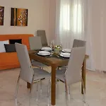 Casa-patio Palmeras Appartamento